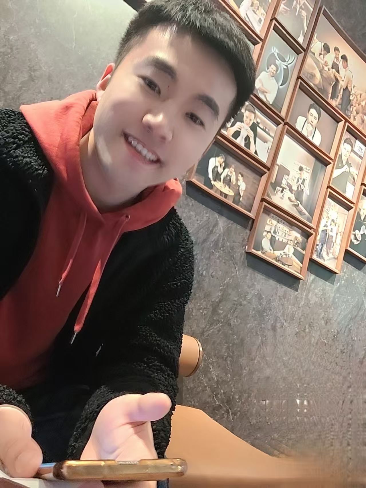 Liangyu Li(李良雨)